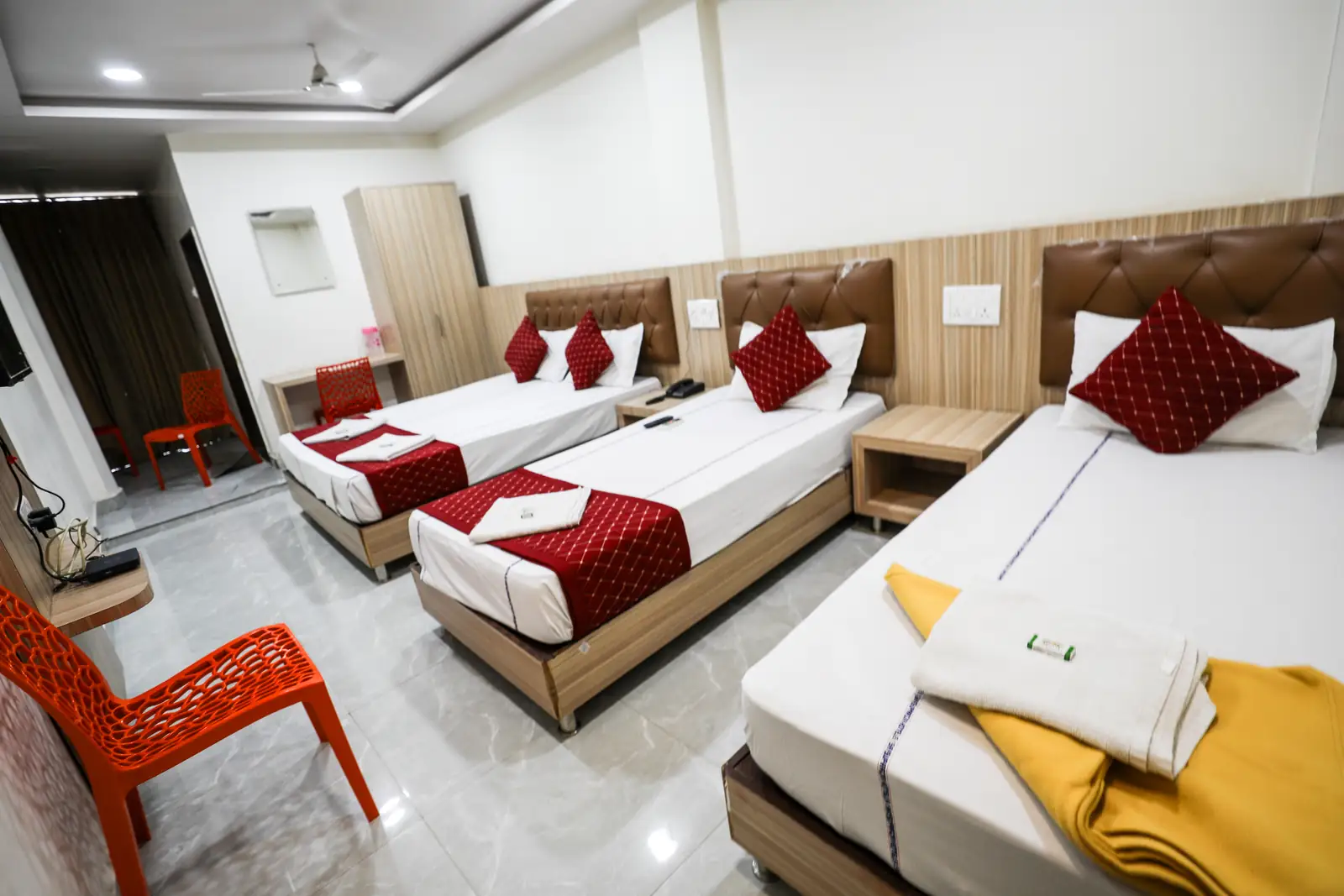 Hotel Supraja Lodge gallery image 2